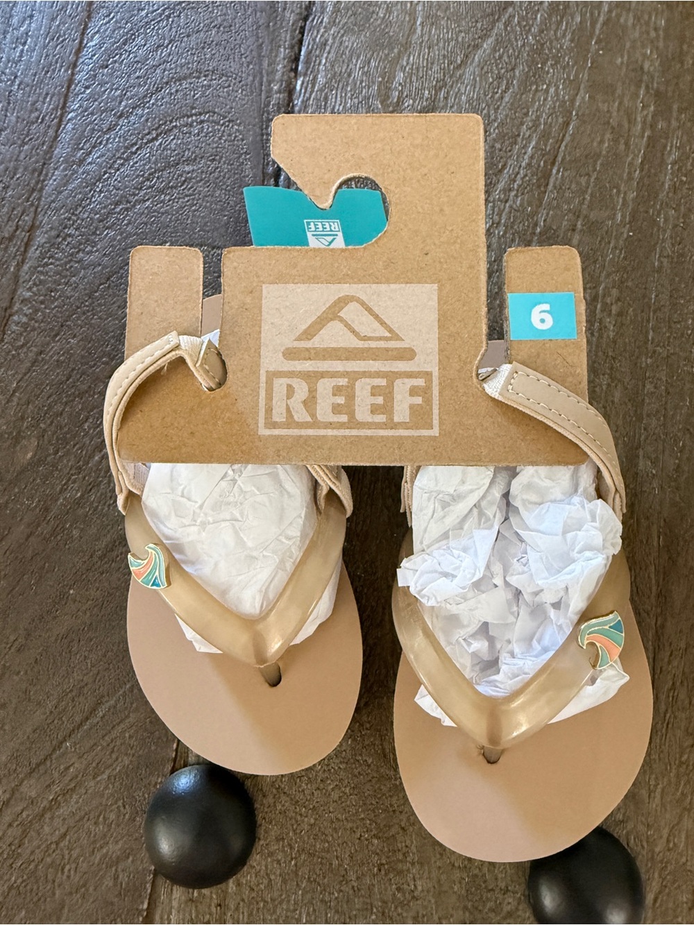 NWT Reef Little Charming Toddler Flip Flops Size 6 Tan Beach Sandals Summer Shoe - Picture 2 of 11